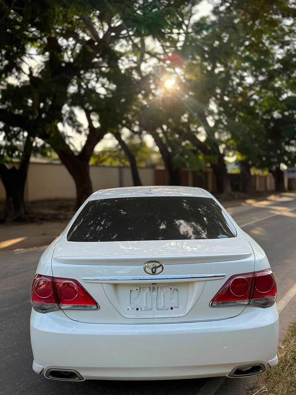 TOYOTA CROWN ATHLETES thumbnail 8